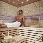 Sauna Traditionelle Sauna SKYLINE BIG - XL mit Kunststeinwand – Bild 5